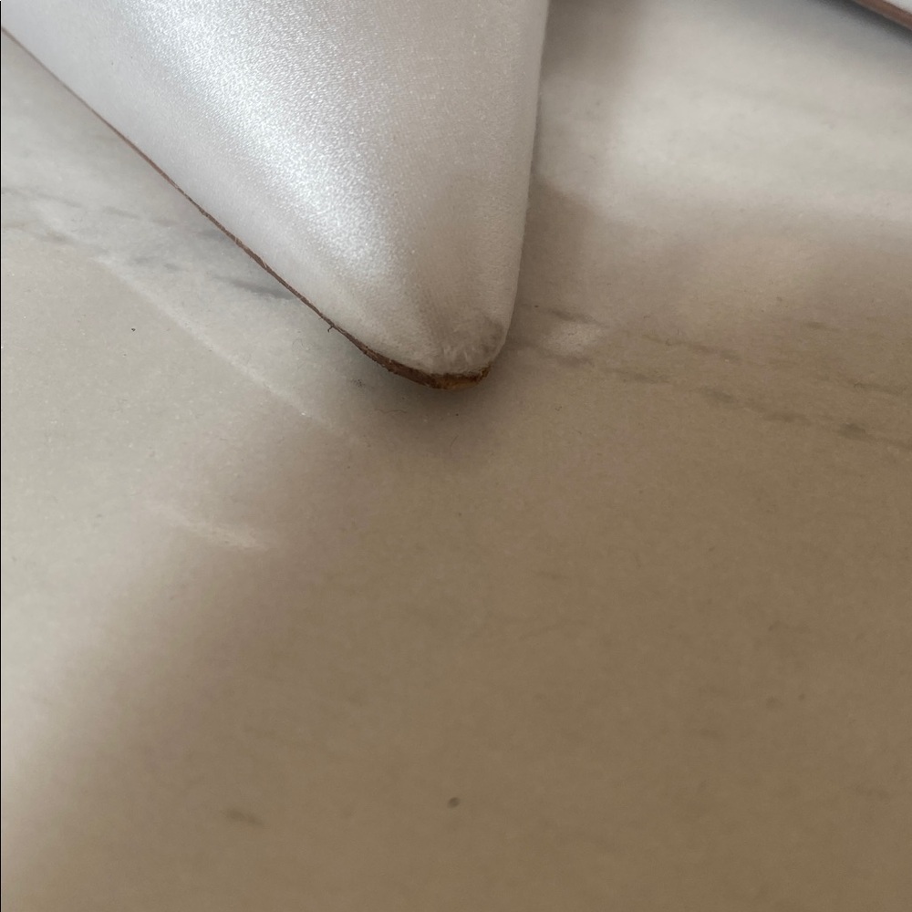 Stuart Weitzman 100 Pump - Picture 5 of 10